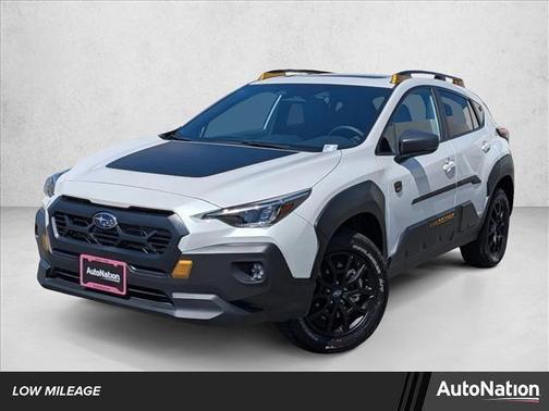Crystal White Pearl 2025 Subaru Crosstrek Wilderness