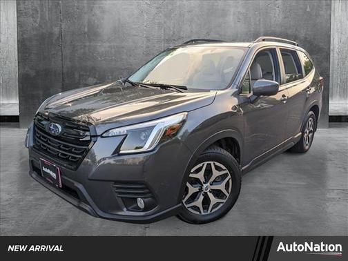 2022 Subaru Forester Premium