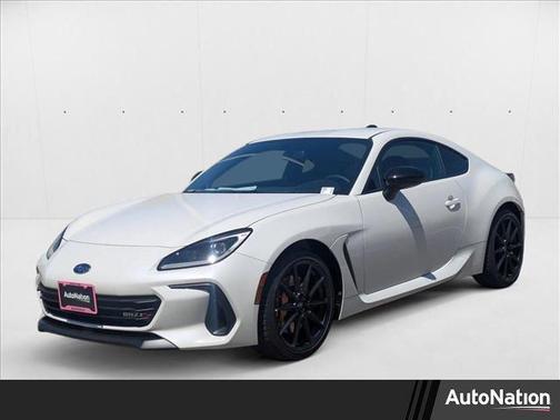 2025 Subaru BRZ tS
