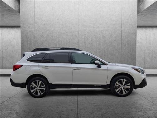 Photo 5 of 24 of 2019 Subaru Outback 2.5i Limited