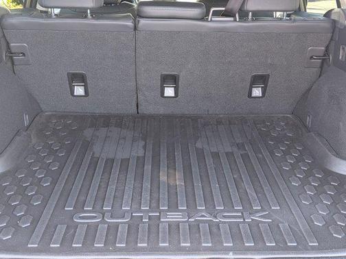 2023 Subaru Outback Touring