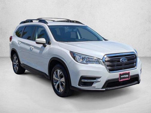 Crystal White Pearl 2022 Subaru Ascent Premium 7-Passenger