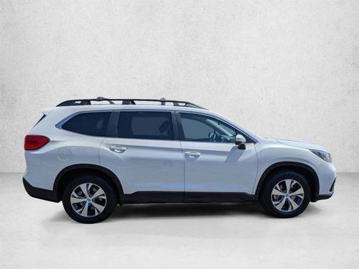 Crystal White Pearl 2022 Subaru Ascent Premium 7-Passenger