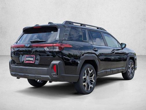 Crystal Black Silica 2026 Subaru Outback Touring XT