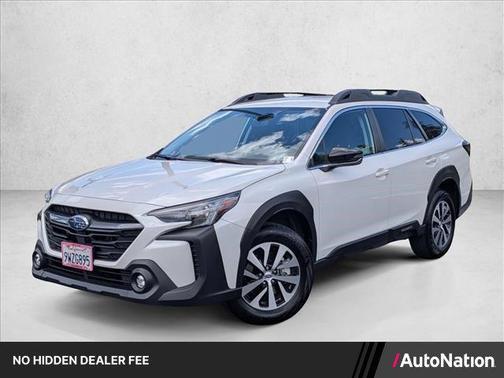 Crystal White Pearl 2025 Subaru Outback Premium