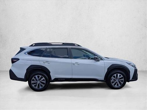 Crystal White Pearl 2025 Subaru Outback Premium