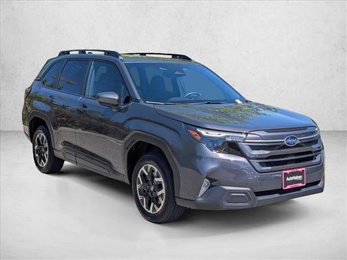 Magnetite Gray Metallic 2026 Subaru Forester Premium
