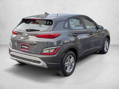 2023 Hyundai KONA SE