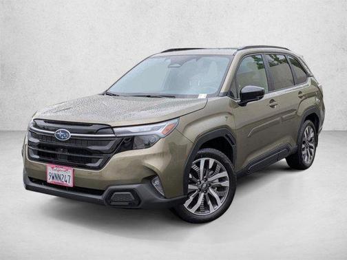 Autumn Green Metallic 2026 Subaru Forester Touring