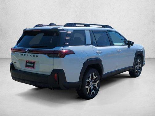 Crystal White Pearl 2026 Subaru Outback Touring XT