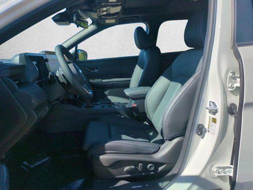 Crystal White Pearl 2026 Subaru Outback Touring XT