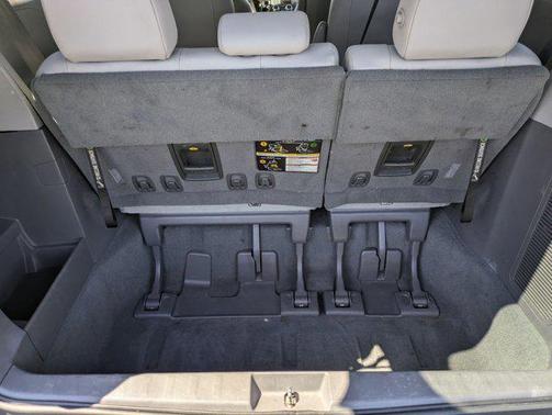 2020 Toyota Sienna XLE