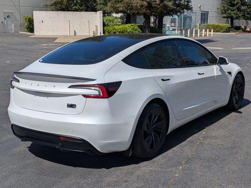 2024 Tesla Model 3 Performance