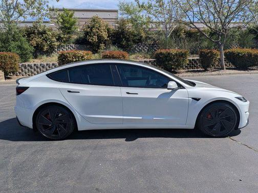 2024 Tesla Model 3 Performance