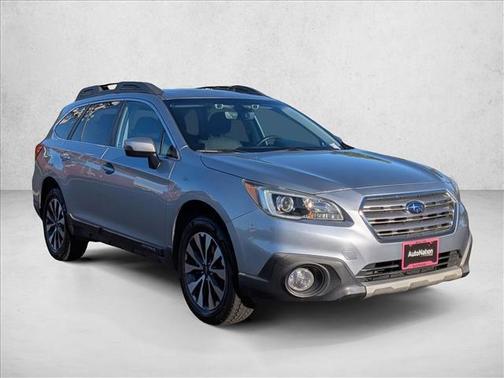 Ice Silver Metallic 2017 Subaru Outback 2.5i Limited