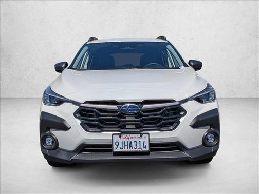 Crystal White Pearl 2024 Subaru Crosstrek Limited