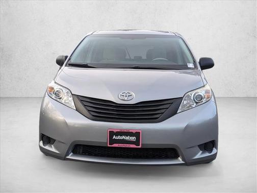 2013 Toyota Sienna SE