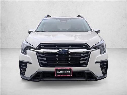 Crystal White Pearl 2023 Subaru Ascent Limited 7-Passenger