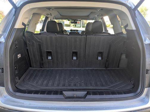 2022 Subaru Ascent Touring 7-Passenger