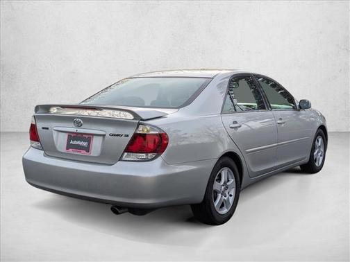2005 Toyota Camry SE
