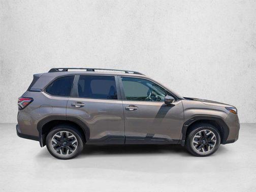 Brilliant Bronze Metallic 2025 Subaru Forester Premium
