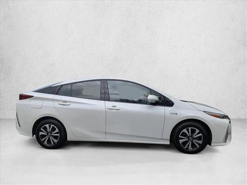 2018 Toyota Prius Prime Plus