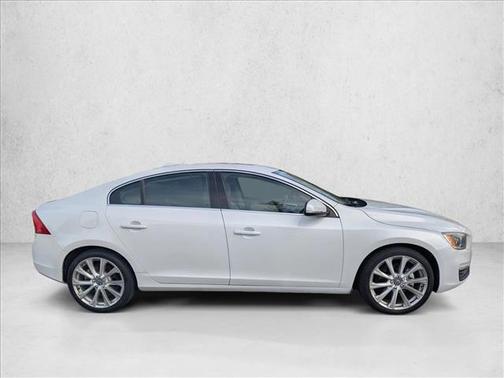 2017 Volvo S60 Inscription T5 Platinum