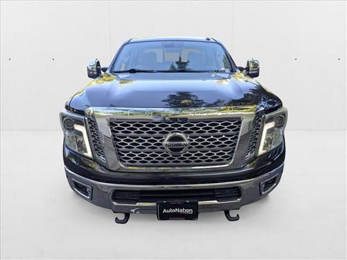 2016 Nissan Titan XD SL