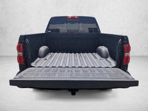 Onyx Black 2017 GMC Sierra 1500 SLE