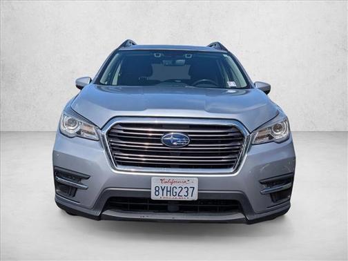 Ice Silver Metallic 2021 Subaru Ascent Premium 7-Passenger