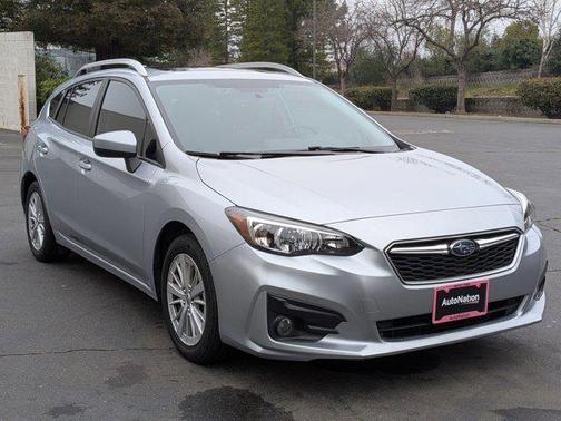 2018 Subaru Impreza 2.0i Premium