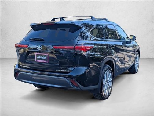 2022 Toyota Highlander Limited