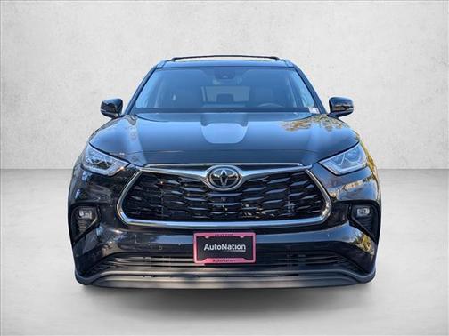 2022 Toyota Highlander Limited