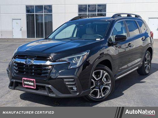 Crystal Black Silica 2024 Subaru Ascent Limited 8-Passenger
