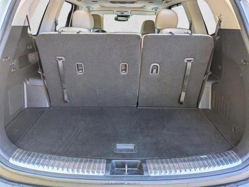 Glacial White Pearl 2021 Kia Telluride SX