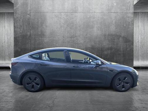 2022 Tesla Model 3 Standard Range