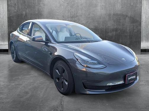 2022 Tesla Model 3 Standard Range