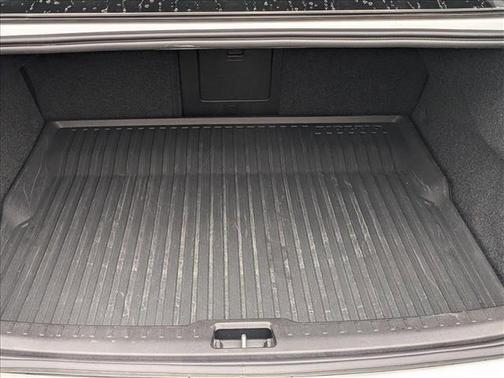 2023 Volvo S60 B5 Plus Dark Theme