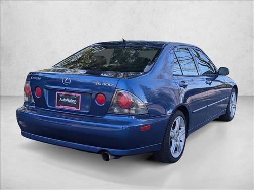 2002 Lexus IS 300 Base