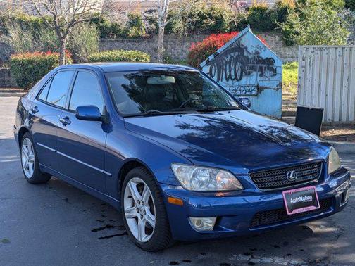 2002 Lexus IS 300 Base