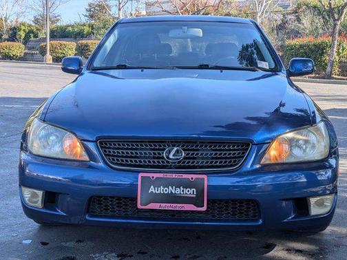 2002 Lexus IS 300 Base
