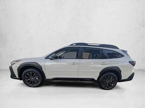 Crystal White Pearl 2025 Subaru Outback Onyx Edition XT