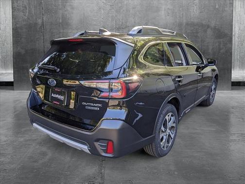 2022 Subaru Outback Touring