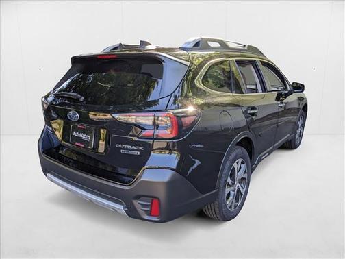 2022 Subaru Outback Touring
