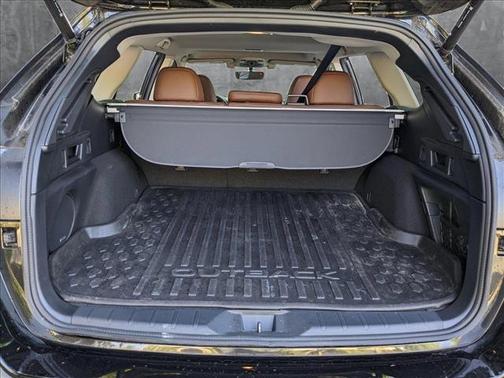 2022 Subaru Outback Touring