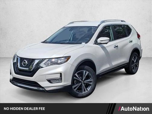 Pearl White 2017 Nissan Rogue SL