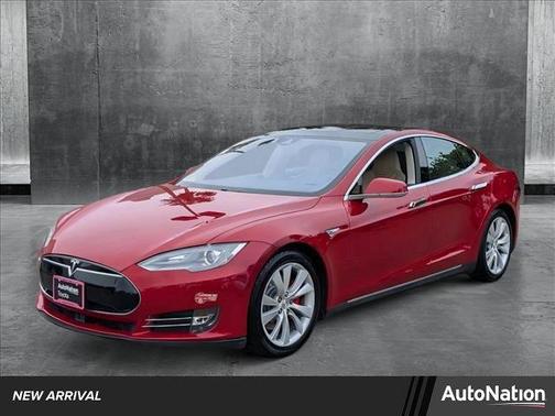 2015 Tesla Model S 85D