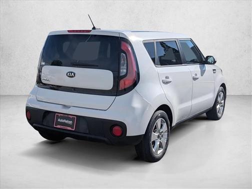 2017 Kia Soul Base
