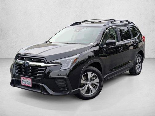Crystal Black Silica 2025 Subaru Ascent Premium 7-Passenger