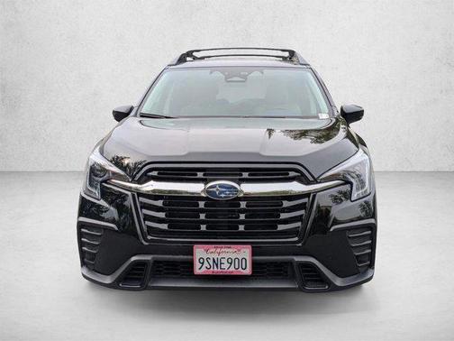 Crystal Black Silica 2025 Subaru Ascent Premium 7-Passenger